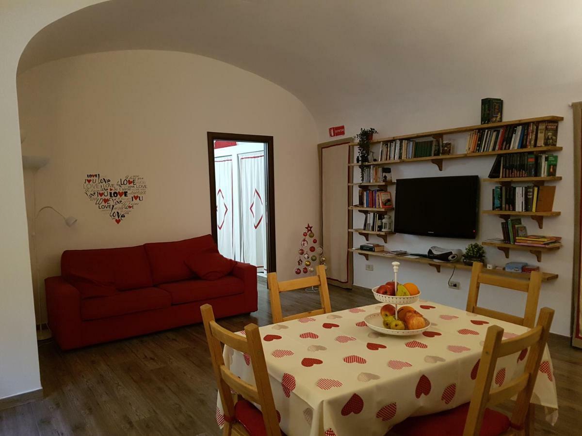Apartament La Casa Di Fabio Rzym Zewnętrze zdjęcie